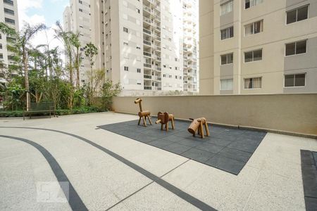 Apartamento para alugar com 39m², 1 quarto e sem vagaPlayground