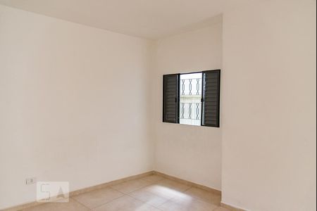 Sala/quarto de kitnet/studio para alugar com 1 quarto, 24m² em Jardim Santa Cruz (sacomã), São Paulo