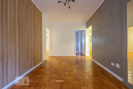Apartamento para alugar com 99m², 3 quartos e 1 vagaSala