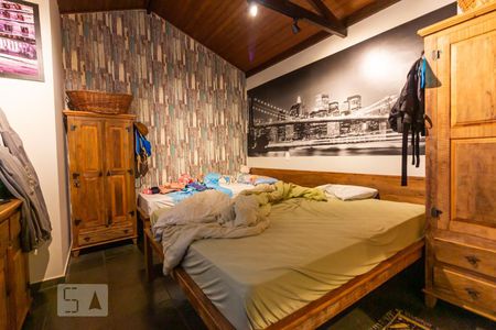 Casa à venda com 170m², 4 quartos e 2 vagas Casa à venda com 170m², 4 quartos e 2 vagasQuarto 4