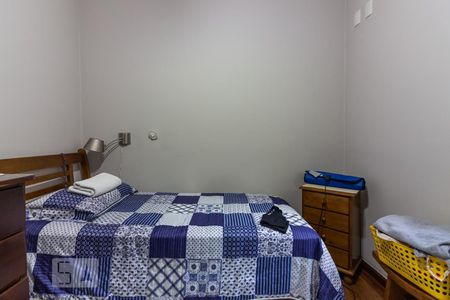 Casa à venda com 170m², 4 quartos e 2 vagas Casa à venda com 170m², 4 quartos e 2 vagasQuarto 1