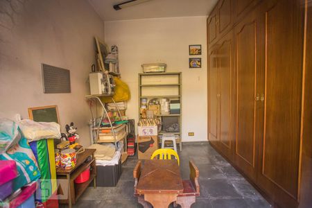 Casa à venda com 360m², 4 quartos e 4 vagasQuarto de Serviço 1