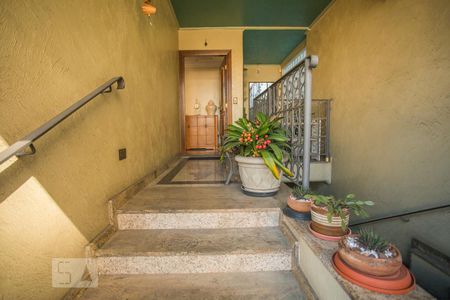Casa à venda com 360m², 4 quartos e 4 vagasEntrada