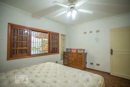 Casa à venda com 360m², 4 quartos e 4 vagasSuite 1
