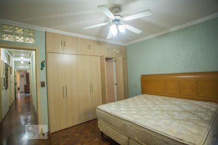 Casa à venda com 360m², 4 quartos e 4 vagasSuite 1