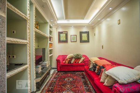 Casa à venda com 360m², 4 quartos e 4 vagasSala de TV