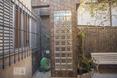 Casa à venda com 360m², 4 quartos e 4 vagasQuintal - Ducha