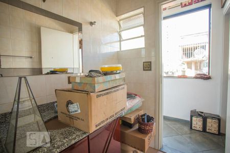 Casa à venda com 360m², 4 quartos e 4 vagasBanheiro de Serviço