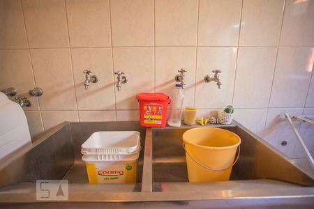 Casa à venda com 360m², 4 quartos e 4 vagasÁrea de Serviço - Torneira