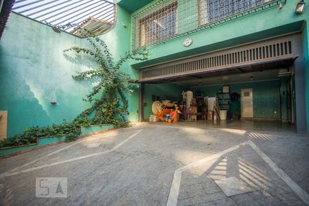 Casa à venda com 360m², 4 quartos e 4 vagasGaragem
