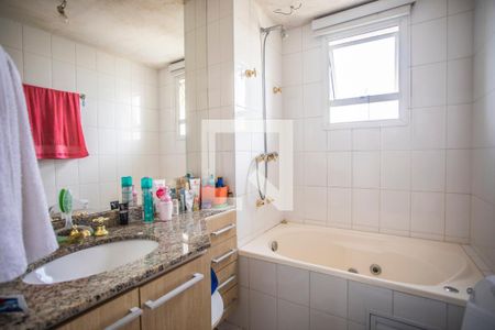 Apartamento à venda com 128m², 3 quartos e 3 vagasBanheiro Suíte - Banheira