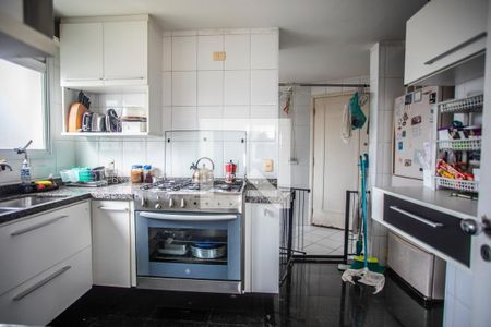 Apartamento à venda com 128m², 3 quartos e 3 vagasCozinha