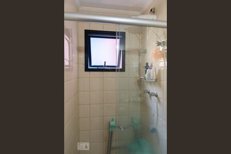 Apartamento para alugar com 72m², 3 quartos e 1 vaga Apartamento para alugar com 72m², 3 quartos e 1 vagaBanheiro da suíte