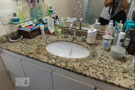 Apartamento para alugar com 72m², 3 quartos e 1 vaga Apartamento para alugar com 72m², 3 quartos e 1 vagaPia