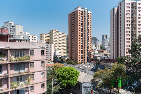 Apartamento para alugar com 72m², 3 quartos e 1 vaga Apartamento para alugar com 72m², 3 quartos e 1 vagaVista da suíte