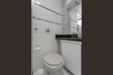 Apartamento à venda com 66m², 2 quartos e 1 vagaBanheiro