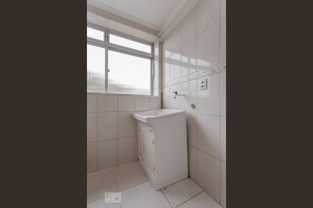 Apartamento à venda com 66m², 2 quartos e 1 vagaÁrea de Serviço