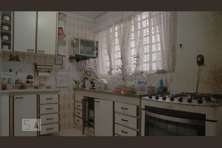 Casa à venda com 285m², 6 quartos e 2 vagasCozinha 1