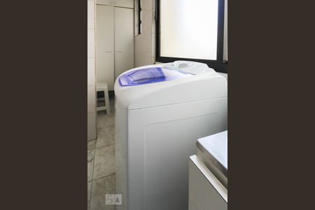 Apartamento à venda com 55m², 1 quarto e 1 vaga Apartamento à venda com 55m², 1 quarto e 1 vagaÁrea de Serviço