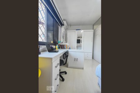 Casa à venda com 190m², 4 quartos e 2 vagasQuarto 02