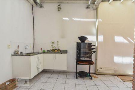 Casa à venda com 190m², 4 quartos e 2 vagasÁrea de Externa com churrasqueira