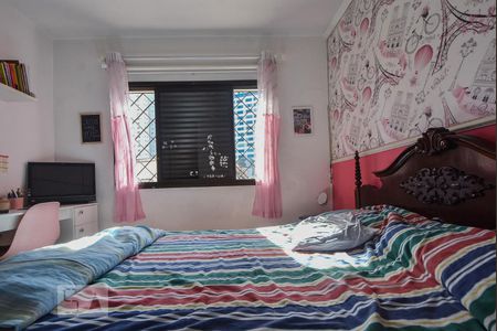 Casa à venda com 190m², 4 quartos e 2 vagasQuarto 04