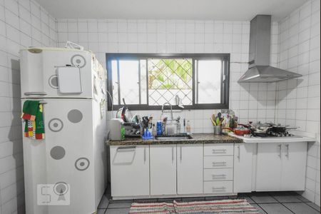 Casa à venda com 190m², 4 quartos e 2 vagasCozinha