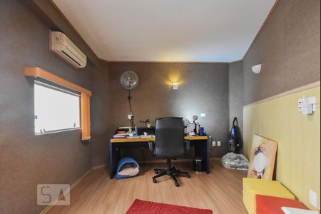 Casa à venda com 190m², 4 quartos e 2 vagasHome Office