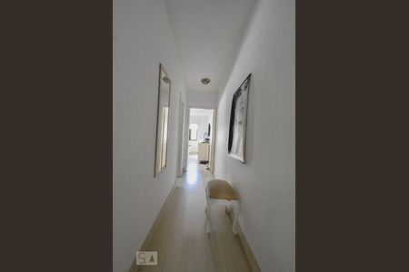 Casa à venda com 190m², 4 quartos e 2 vagasentrada Suíte