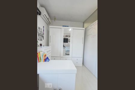 Casa à venda com 190m², 4 quartos e 2 vagasQuarto 02