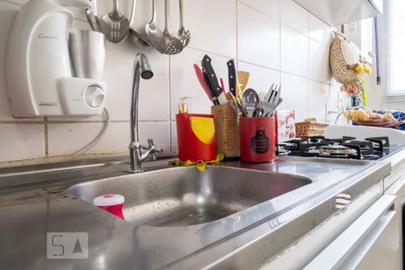 Apartamento à venda com 50m², 2 quartos e 1 vagaCozinha - Torneira