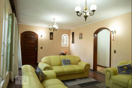 Sala de casa à venda com 4 quartos, 552m² em Vila Bertioga, São Paulo