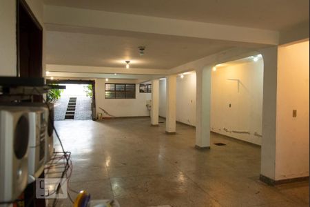 Casa à venda com 552m², 4 quartos e 7 vagasGaragem