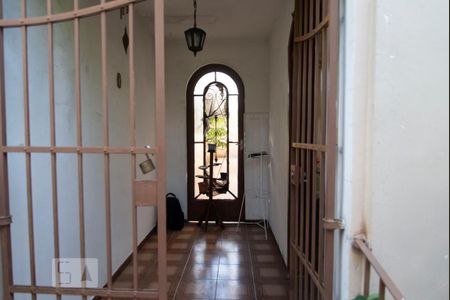 Casa à venda com 552m², 4 quartos e 7 vagasEntrada