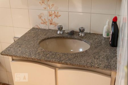 Casa à venda com 552m², 4 quartos e 7 vagasPia