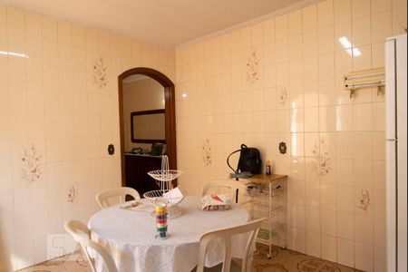 Casa à venda com 552m², 4 quartos e 7 vagasCozinha