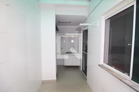 Casa de condomínio para alugar com 238m², 3 quartos e 4 vagasÁrea de Serviço