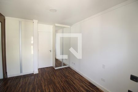 Casa de condomínio para alugar com 238m², 3 quartos e 4 vagasQuarto 3