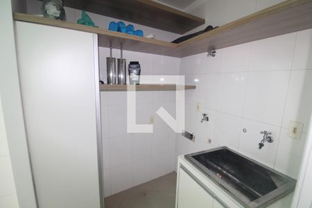Casa de condomínio para alugar com 238m², 3 quartos e 4 vagasÁrea de Serviço