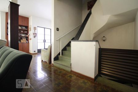 Sala de casa à venda com 5 quartos, 450m² em Cambuci, São Paulo
