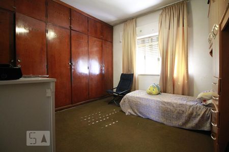 Casa à venda com 450m², 5 quartos e 3 vagasQuarto