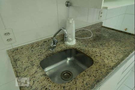 Apartamento à venda com 40m², 1 quarto e 1 vagaPia