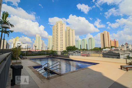 Apartamento à venda com 40m², 1 quarto e 1 vagaÁrea comum - Piscina