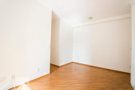 Sala de apartamento para alugar com 2 quartos, 50m² em Vila Metalurgica, Santo André