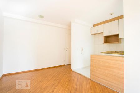 Sala de apartamento para alugar com 2 quartos, 50m² em Vila Metalurgica, Santo André