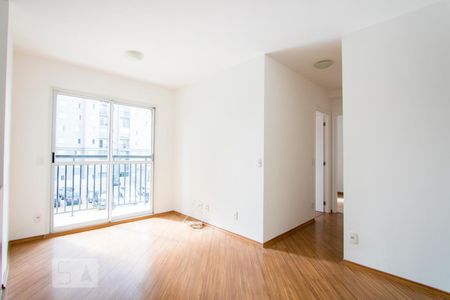 Sala de apartamento para alugar com 2 quartos, 50m² em Vila Metalurgica, Santo André