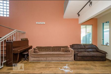Sala de casa para alugar com 4 quartos, 215m² em Estoril, Belo Horizonte