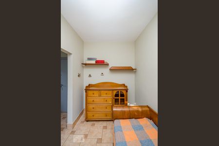 Casa para alugar com 215m², 4 quartos e 6 vagas Casa para alugar com 215m², 4 quartos e 6 vagasQuarto de Serviço