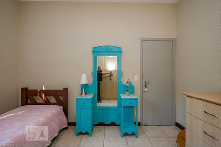 Casa para alugar com 215m², 4 quartos e 6 vagas Casa para alugar com 215m², 4 quartos e 6 vagasQuarto 3