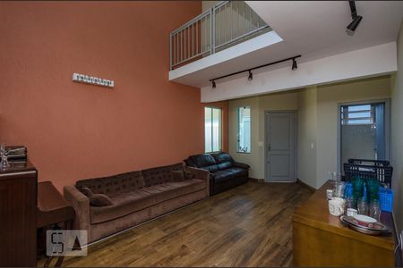 Sala de casa para alugar com 4 quartos, 215m² em Estoril, Belo Horizonte